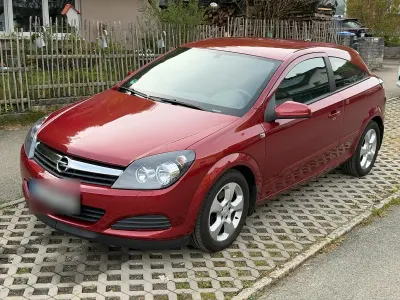 Brugt Opel Astra GTC 125 HK (91 kW) 2006 Rød Coupe