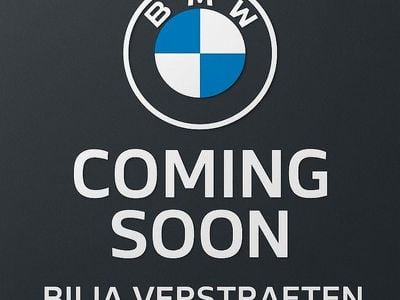 BMW 330e
