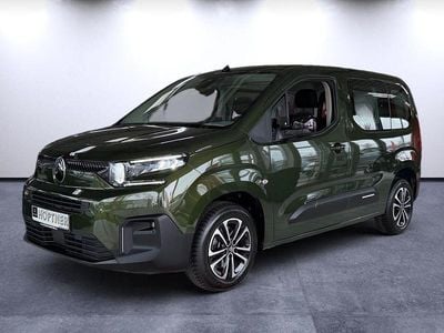 Gebraucht Citroën Berlingo 110 PS (80 kW) 2024 Grün Van / Kleinbus