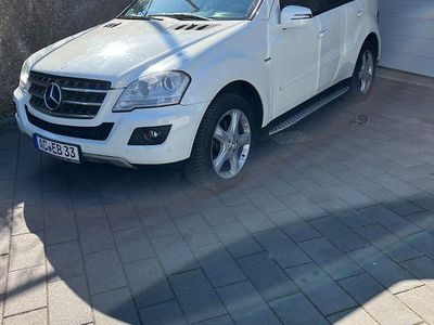 Mercedes ML300