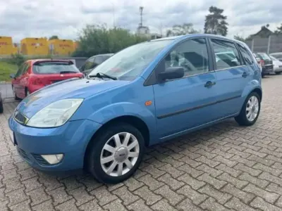 Gebraucht Ford Fiesta 69 PS (50 kW) 2003 Blau Kleinwagen