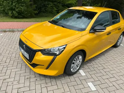 Occasion Peugeot 208 75 PK (55 kW) 2022 Geel Hatchback