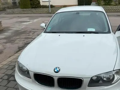 Gebraucht BMW 116 122 PS (89 kW) 2008 Weiß Kleinwagen