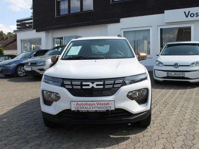 Weiss Gebraucht 2023 Dacia Spring Extreme Kleinwagen | 12.900 € (Guter Preis)