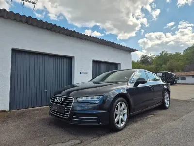 Gebraucht Audi A7 Sportback Performance 218 PS (160 kW) 2016 Blau Kleinwagen
