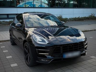 Porsche Macan Turbo