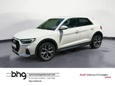 Gebraucht Audi A1 Comfort 150 PS (110 kW) 2021 Weiß SUV