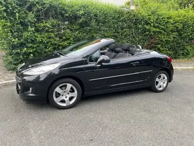 Usata Peugeot 207 CC Premium 120 CV (88 kW) 2011 Nero Cabrio