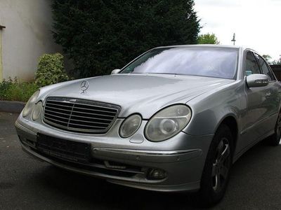 Mercedes E220