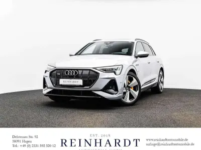 Gebraucht Audi e-tron S-Line 300 kW (408 PS) 2022 Florettsilber metallic SUV