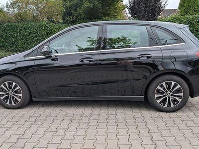 Mercedes B180