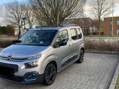 Second-hand Citroën e-Berlingo Shine 100 kW (136 CP) 2021 Gri Monovolum