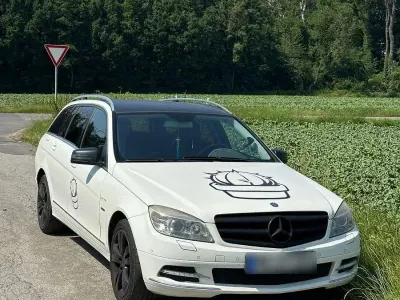 Gebraucht Mercedes C250 204 PS (150 kW) 2010 Weiß Kombi