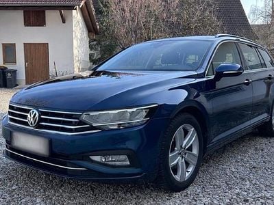 Gebraucht VW Passat Business 190 PS (139 kW) 2019 Blau Kombi