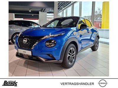 Neu Nissan Juke N-Connecta 94 PS (69 kW) 2025 Magnetic blue metallic/dach in black metallic SUV