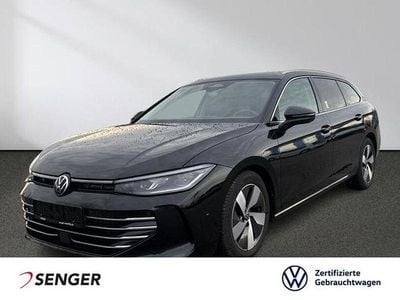 Grenadillschwarz Gebraucht 2025 VW Passat Elegance Kombi | 36.680 € (Superpreis)
