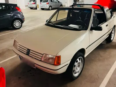 Gebraucht Peugeot 205 44 PS (32 kW) 1990 Weiß Cabrio