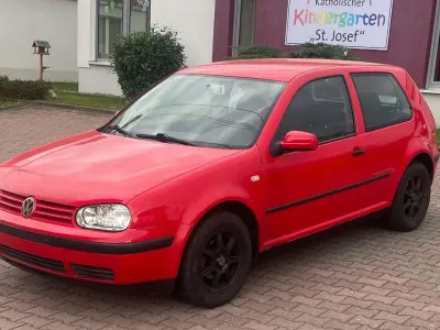 Brugt VW Golf III Basis 75 HK (55 kW) 1999 Rød Sedan