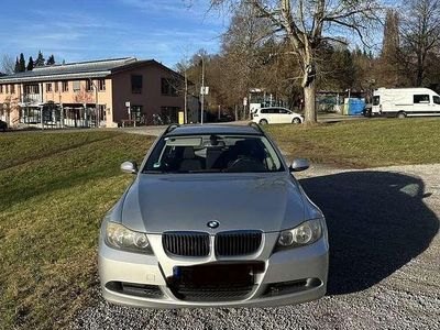 Gebraucht BMW 320 150 PS (110 kW) 2006 Kombi