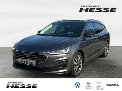 Gebraucht Ford Focus Titanium X 120 PS (88 kW) 2023 Grau Limousine