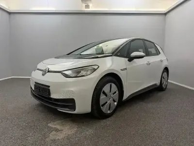 Begagnad VW ID.3 IQ Drive 150 kW (204 HK) 2022 Vit Halvkombi