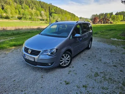 Gebraucht VW Touran Edition 105 PS (77 kW) 2009 Grau Van / Kleinbus