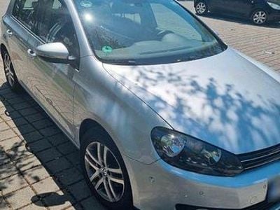Gebraucht VW Golf VI Comfortline 105 PS (77 kW) 2010 Silber Kleinwagen