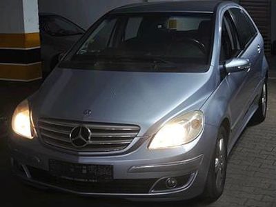 Mercedes B180