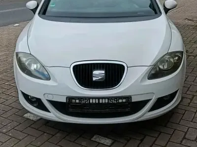 Gebraucht Seat Leon 86 PS (63 kW) 2008 Weiß Kleinwagen