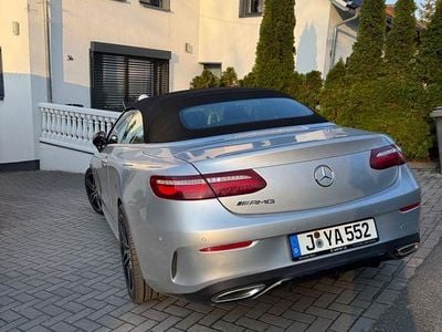 Usata Mercedes E200 AMG 184 CV (135 kW) 2018 Argento Cabrio