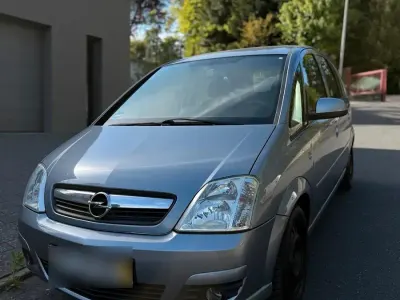 Second-hand Opel Meriva 105 CP (77 kW) 2008 Albastru Monovolum