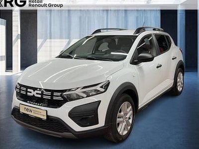 Gebraucht Dacia Sandero Essentiel 101 PS (74 kW) 2024 Weiß Limousine