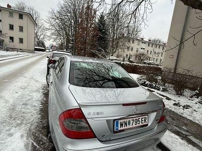 Gebraucht Mercedes E280 Elegance 190 PS (139 kW) 2006 Grau Limousine