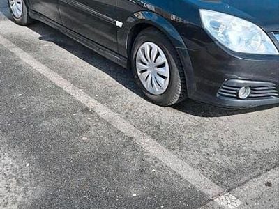 Usata Opel Signum 120 CV (88 kW) 2007 Nero Utilitaria