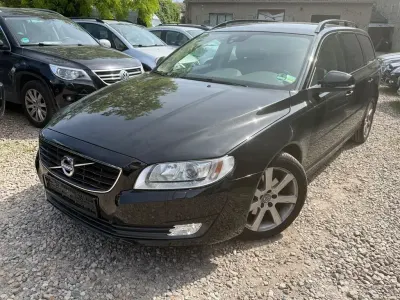 Gebraucht Volvo V70 181 PS (133 kW) 2015 Schwarz Kombi