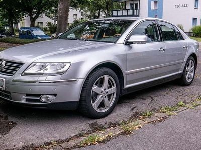 VW Phaeton