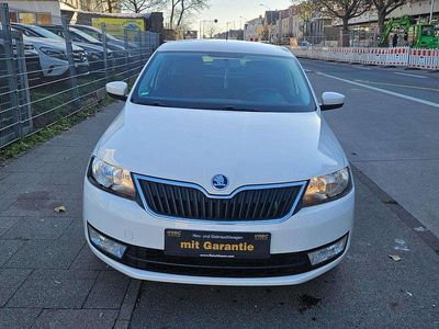 Gebraucht Skoda Rapid Ambition 86 PS (63 kW) 2014 Weiß Limousine