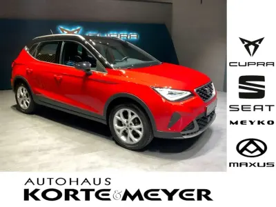 Używany Seat Arona FR 110 KM (80 kW) 2024 Czerwony SUV