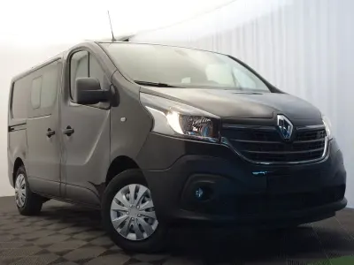 Gebraucht Renault Trafic 146 PS (107 kW) 2021 Schwarz Van / Kleinbus