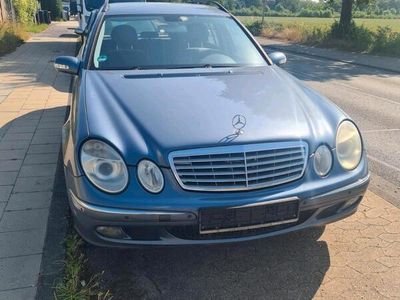 Mercedes E280