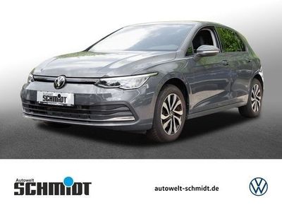 Gebraucht VW Golf VIII Active 131 PS (96 kW) 2023 Delfingrau Limousine