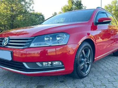 Gebraucht VW Passat 140 PS (102 kW) 2011 Rot Kombi