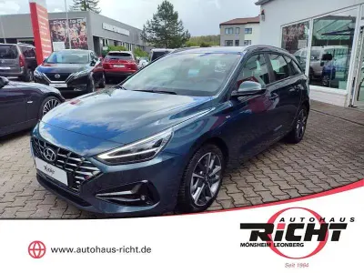 Gebraucht Hyundai i30 Trend 160 PS (117 kW) 2024 Blau Kombi