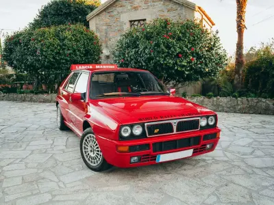 Second-hand Lancia Delta 209 CP (153 kW) 1992 Roșu Hatchback