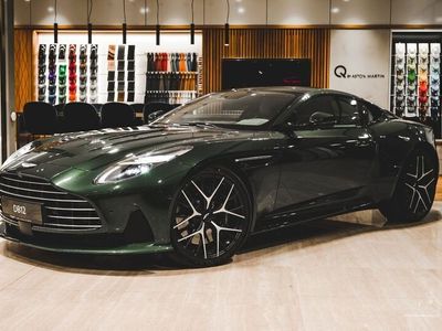 Aston Martin DB12