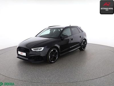 Mythosschwarz Gebraucht 2020 Audi RS3 Sport Limousine | 39.380 € (Fairer Preis)