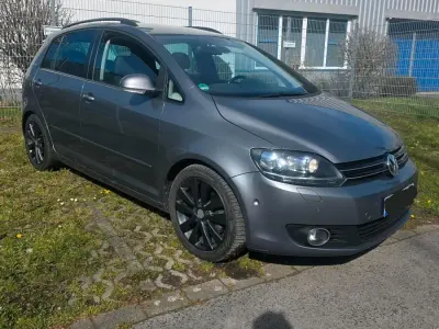 Gebraucht VW Golf Plus Cross 140 PS (102 kW) 2010 Grau Limousine