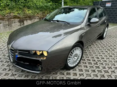 Gebraucht Alfa Romeo 159 185 PS (136 kW) 2008 Grau Kombi
