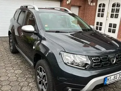 Używany Dacia Duster Anniversary 131 KM (96 kW) 2020 Szary SUV