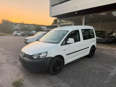 Gebraucht VW Caddy 105 PS (77 kW) 2015 Weiß Van / Kleinbus
